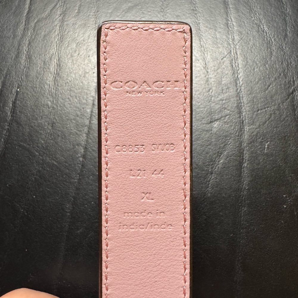 Coach Gray and Lavender Reversible Leather Belt with Silver Buckle - Picture 5 of 9